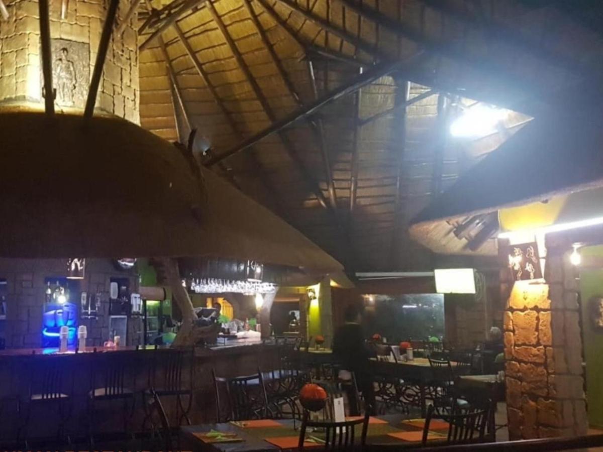 Bushmans Rock Villa Pretoria Bagian luar foto