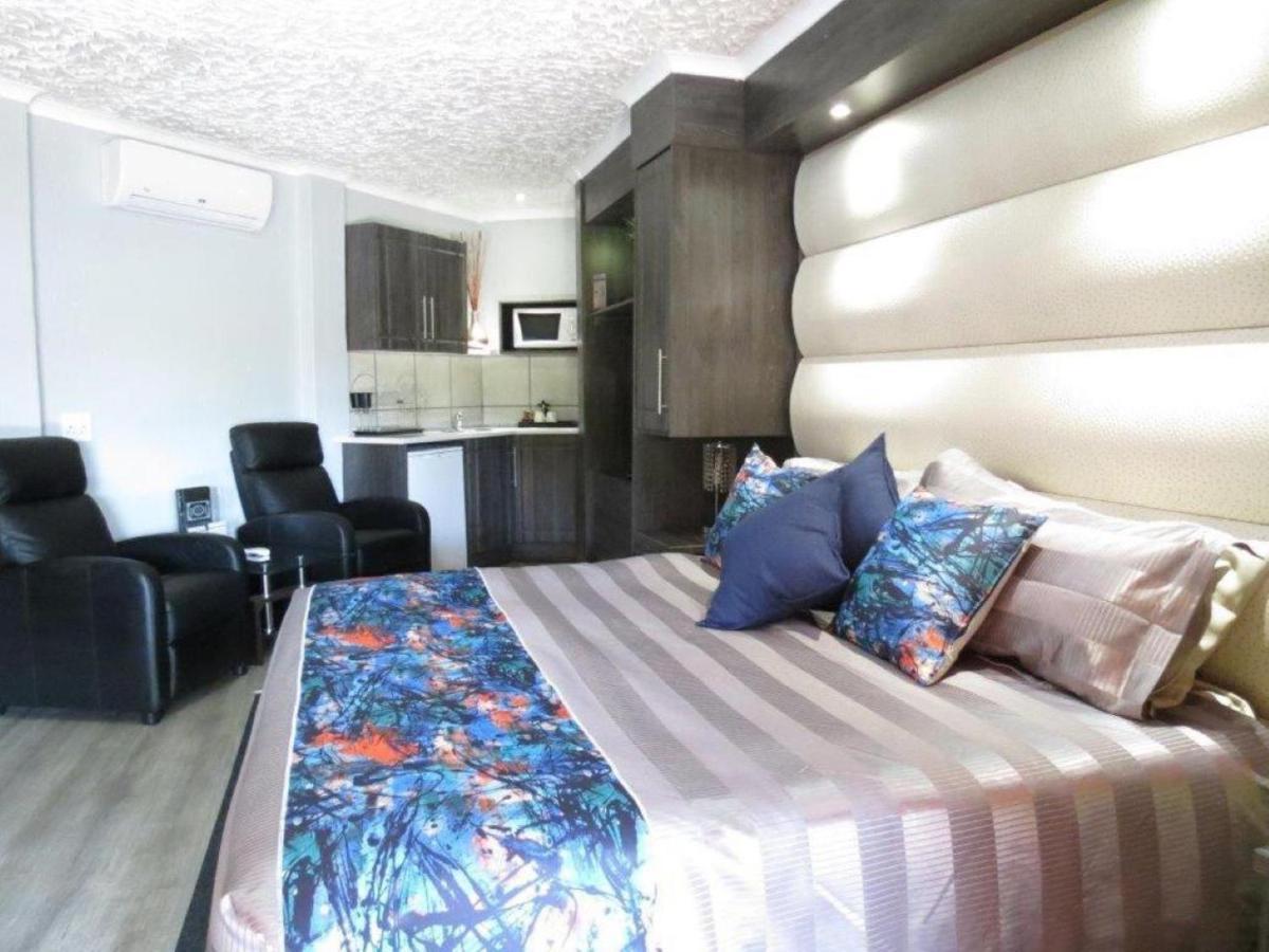 Bushmans Rock Villa Pretoria Bagian luar foto